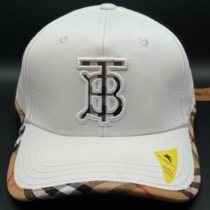 Plaid Baseball Cap Burberry Logo